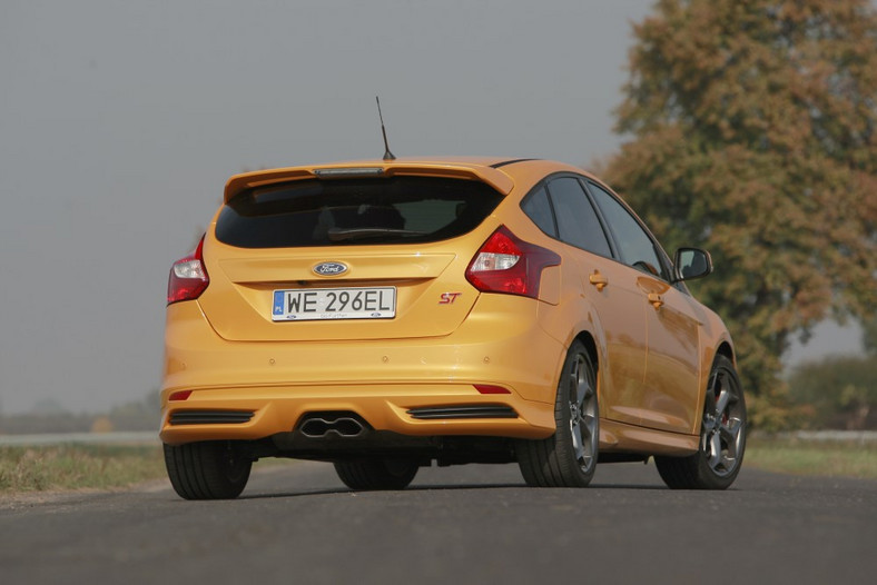 Ford Focus ST, tył