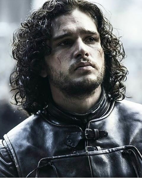 Kit Harington who was one of the biggest stars from the hit TV series 'Game Of Thrones' has checked into rehab over stress and alcohol [Instagram/KitHaringtonFanPage] 