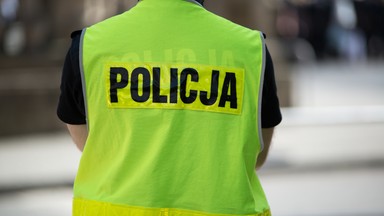 Rybnik: uciekając przed policją potrącił funkcjonariuszkę