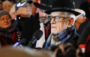 Jan Pietrzak w TV Republika: Mamy baraki dla imigrantów: w Auschwitz, Majdanku, Treblince