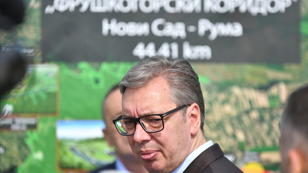  Aleksandar Vučić  radovi na Fruškogorskon koridoru   