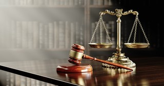 Żurek usuwa 25 prezesów sądów – decyzja bez zgody KRS i kolegiów