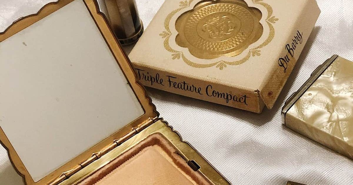 The right time to throw your makeup away