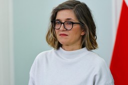 burza wokół reklamy piwa z św. mikołajem. nadawcy wezwani do zaprzestania emisji