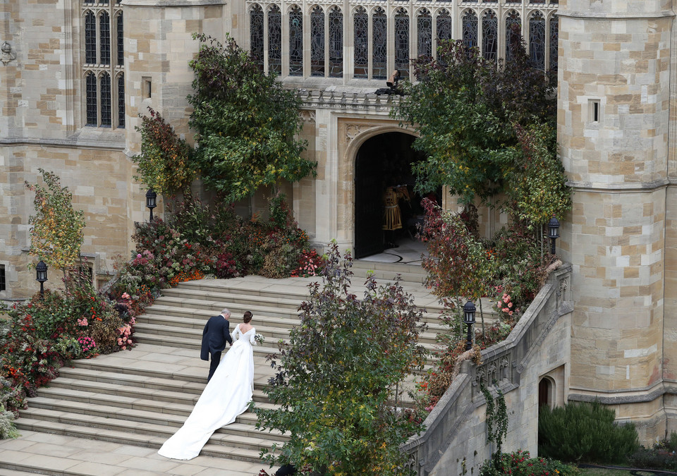 Księżniczka Eugenia z Yorku vs Meghan Markle 