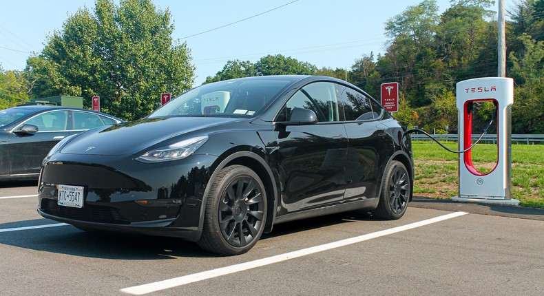 Tesla's long wait times are a bullish sign – and Elon Musk's carmaker ...
