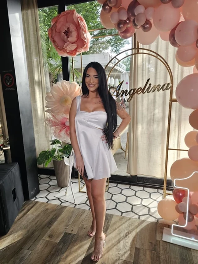 "NIJE LAKO NAĆI MUŠKARCA KOJI ĆE RAZUMETI MOJU PROŠLOST!" Evo zbog čega Aleksandra Nikolić nema dečka