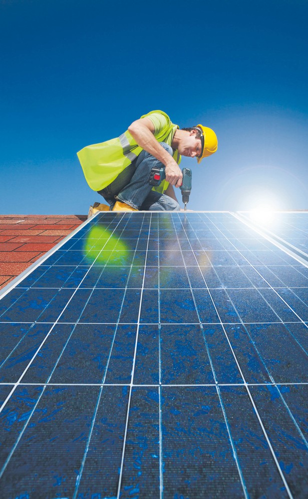 Energa z Grupy Orlen opublikowała w czwartek raport, z którego wynika, że już ponad połowa wytworzonej energii elektrycznej pochodzi ze źródeł odnawialnych