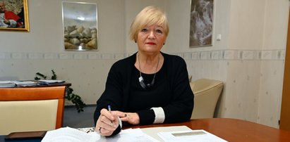 Rozdawała szczepionki, wróciła na stanowisko