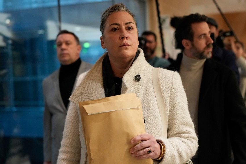 Karolin Darijan, ćerka Žizel Peliko