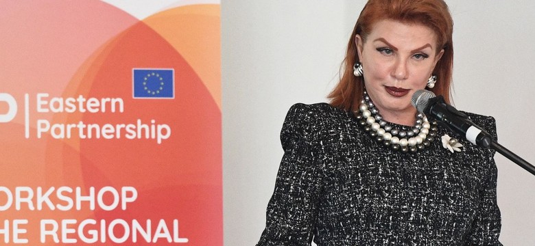 Mosbacher: Ustawa 447 nie nakłada na nikogo żadnych obciążeń finansowych