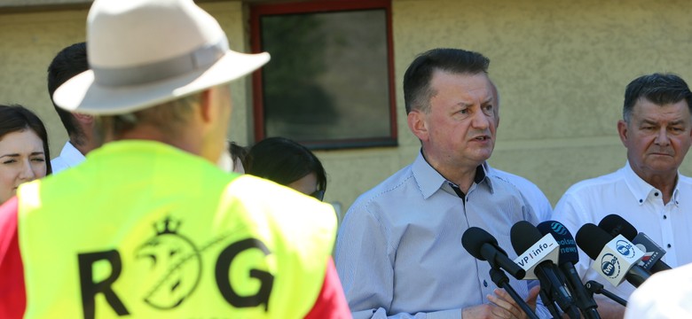 Posłowie PiS na granicy. "Bronią" Polski przed "inżynierami"
