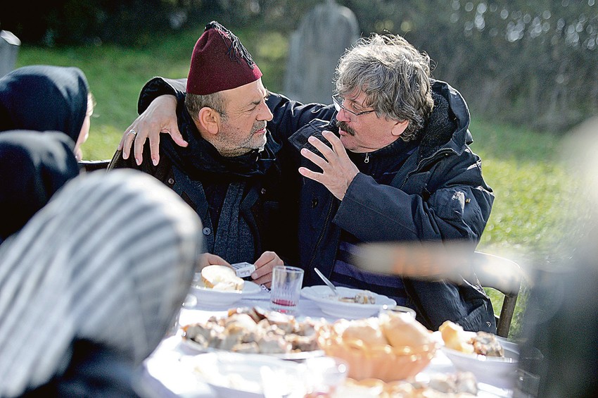 Enver Petrovci i Radoš Bajić na snimanju filma "Braća po babine linije"