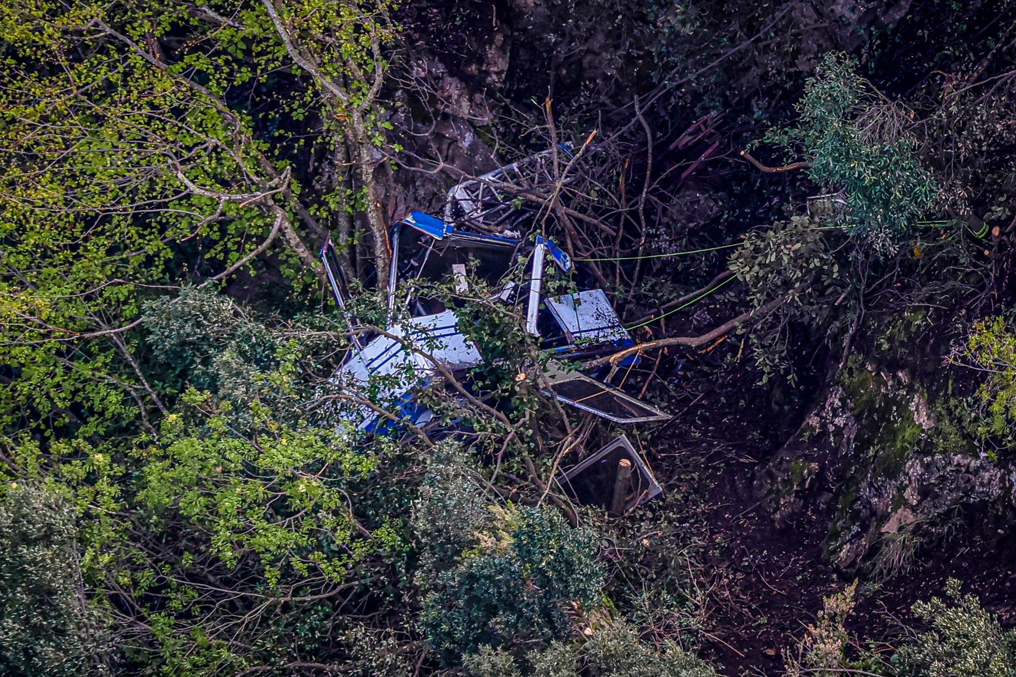Nehodu visutej lanovky vedúcej z mesta Castellammare di Stabiana na vrch Monte Faito vyšetruje prokuratúra.