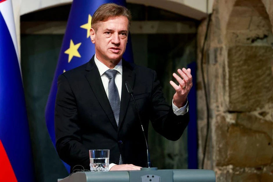 Premijer Slovenije Robert Golob pozvao je na smirivanje tenzija i najavio da će država doneti mere kako bi se rešilo romsko pitanje | Foto: Reuters