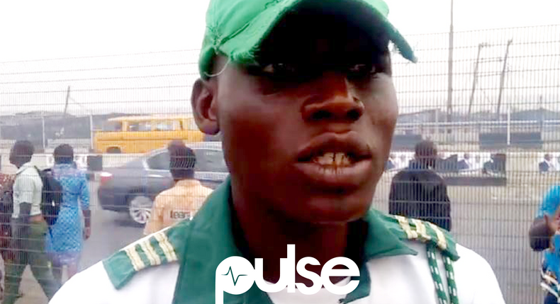 Nigerian Garage worker, Babatunde Yusuf is a man with a big heart. (Pulse)