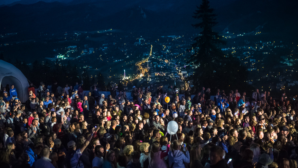 Pierwsza sobota sierpnia przyniosła rockową odsłonę festiwalu Hej Fest. Na Gubałówce zagrały IRA i T.LOVE, obchodzące w tym roku swoje jubileusze, oraz Waiting For An Audience – półfinalista Festiwalu Supportów.