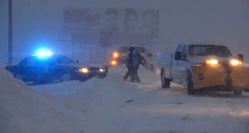 USA WEATHER SNOWSTORM (North-eastern US shut down due to historic blizzard )