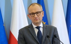 'PO i Lewica licytują się w antypapieskim tańcu'. Poboży: Zaplanowana akcja