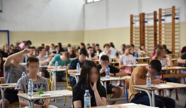 Poslednja nedelja pred malu maturu: Šta zaista treba učiti, a šta nikako