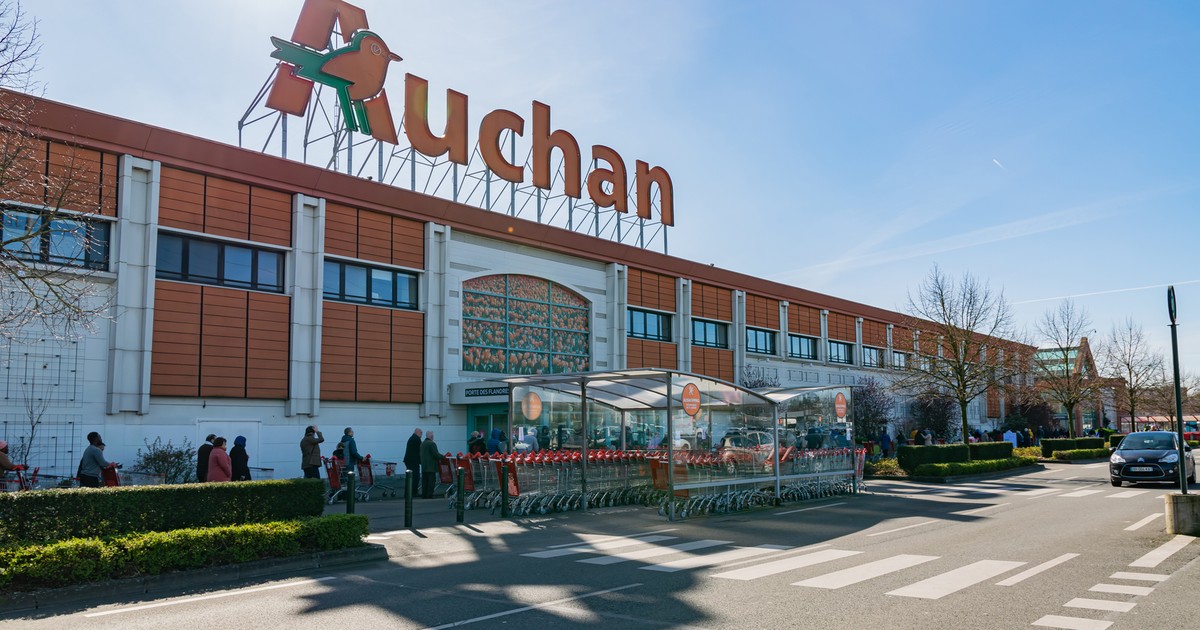 Harc az infláció ellen: több mint 1000 termék árát csökkentette az  Auchan