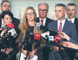 Znowu widmo deficytu w państwowej kasie