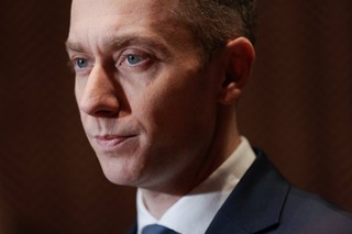 Wiceszef MON: Błaszczak wprowadzał opinię publiczną w błąd. Chodzi o rakiety pod Bydgoszczą