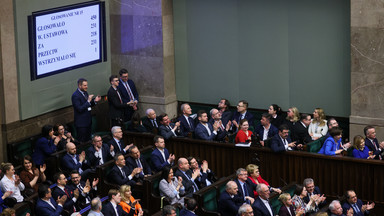 Wotum nieufności wobec ministra Czarnka. Jeden poseł wstrzymał się od głosu