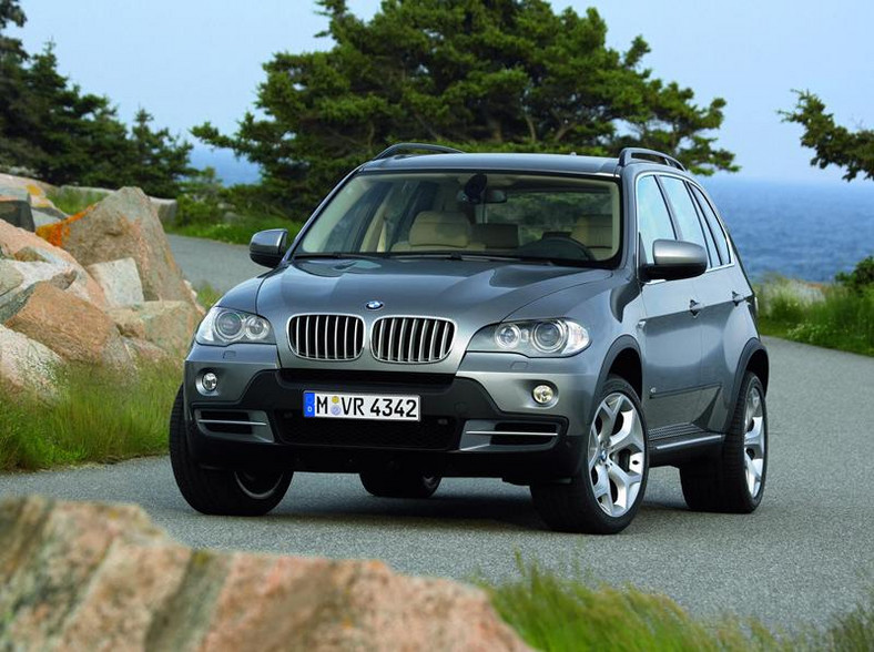 Nowe BMW X5: oficjalne zdjęcia i kompletne informacje
