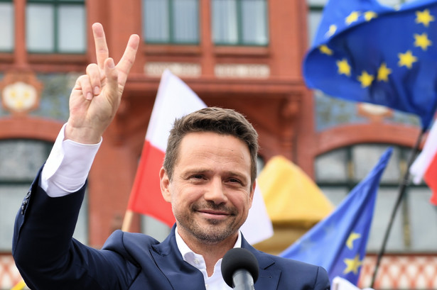 Trzaskowski: Warto czytać, co się podpisuje. Przydałby się prezydent niezależny