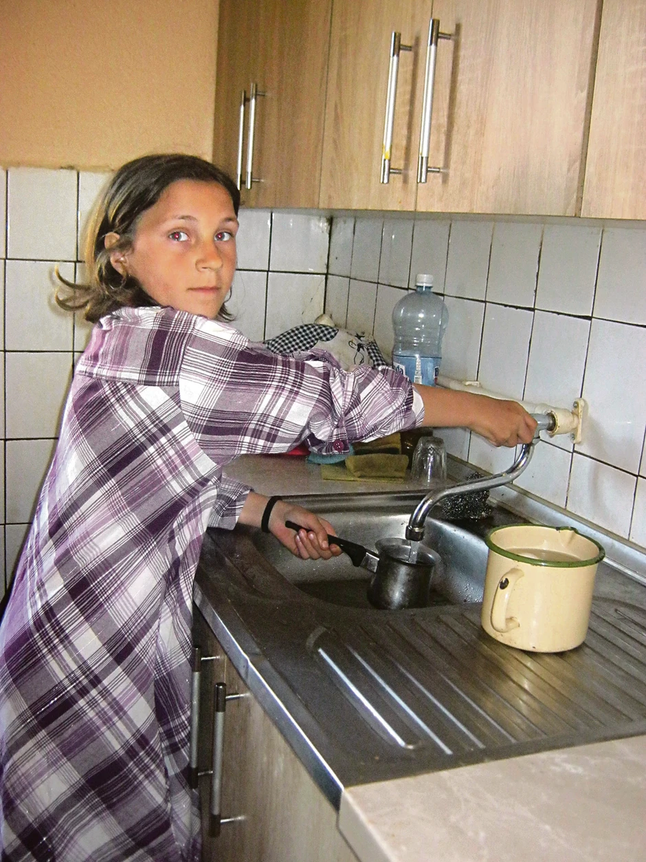 Sara je htela da pokaže kako kuva dobru kafu