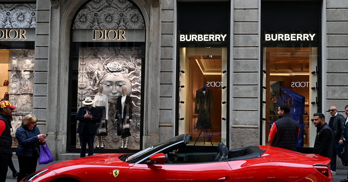 New York City's Fifth Avenue has been dethroned as the world's most ...
