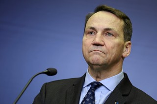 Sikorski pokazał, ile zarabia. Oto pasek szefa MSZ