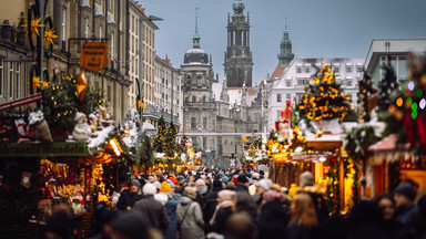 Przysmaki i oryginalne dekoracje. Co kupić i skosztować na jarmarkach bożonarodzeniowych w całej Europie? POLECAMY
