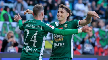 jedno z najbardziej zadłużonych miast w polsce przeleje 30 mln zł na konto klubu piłkarskiego