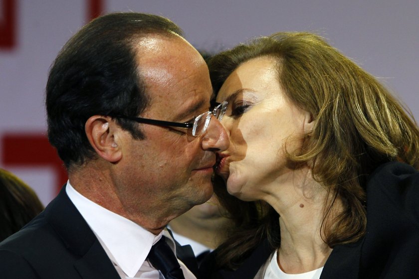 Francois Hollande i buziaki