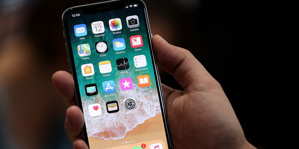 Analysts are super bullish on Apple after the 'powerful, lovely' iPhone X