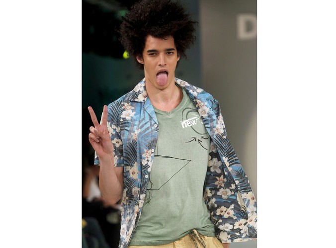 Cyrkowa kolekcja Christiana Lacroix na wiosnę-lato 2012