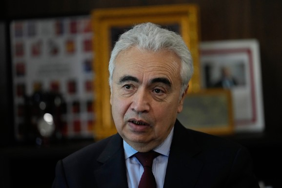 Tržište nafte bi uskoro moglo da uđe u crvenu zonu! Birol: Zalihe padaju pred letnju sezonu putovanja