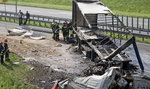 Płonący tir zablokował autostradę