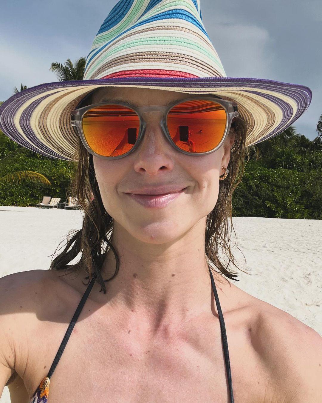 Nela Pocisková si s rodinou užíva dovolenku na Maledivách.