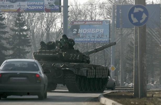 Bojówkarze grożą też, że jeżeli wojsk ukraińskie nie będą przestrzegać zawieszenia broni, zajmą Mariupol