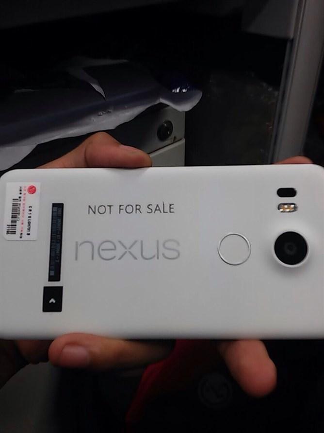LG Nexus 5 2015 na pierwszym zdjęciu