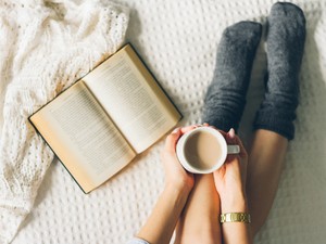 Zokniban alszol? Erre az egy dologra figyelj oda, különben hemzsegni fog a baktériumoktól
