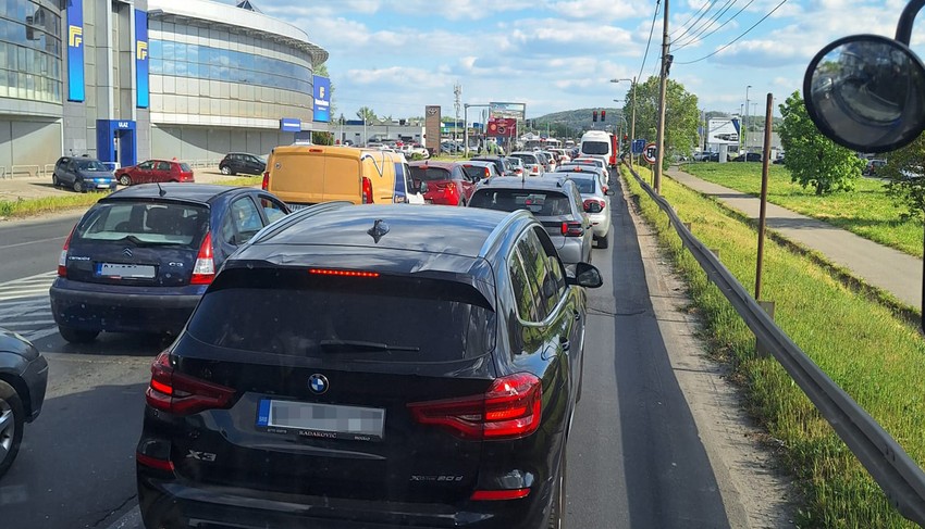 Zastoj na  Zrenjaninskom putu