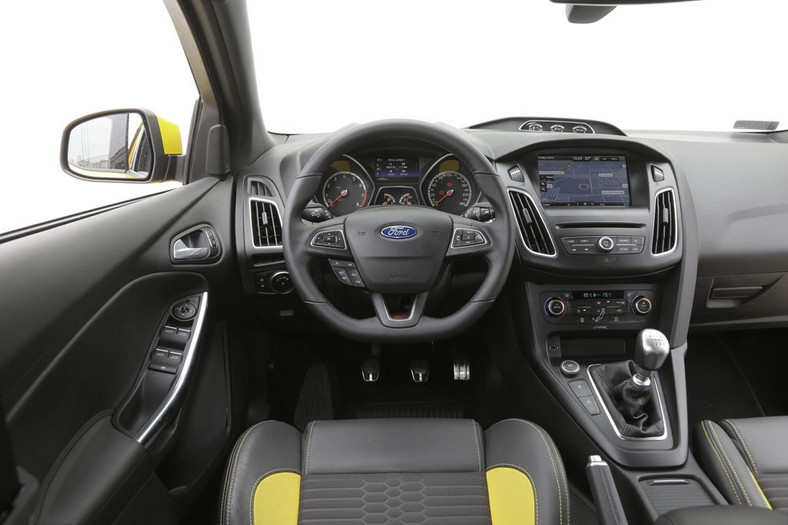 Podnosi ciśnienie - Ford Focus ST 2.0 EcoBoost