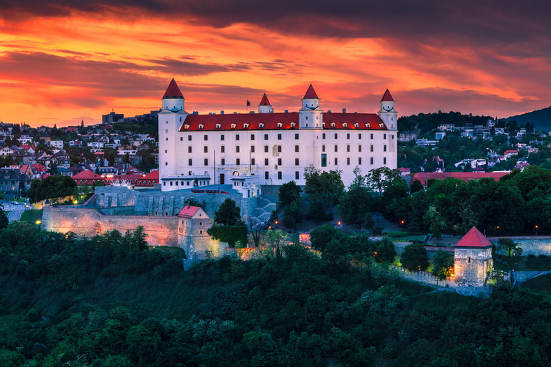 <b>4. Bratysława</b>
<br></br>
Ocena czystości: 8,54 na 10
<br></br>
Hotele w stolicy Słowacji osiągnęły łączną notę na poziomie ścisłej czołówki.