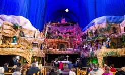 Największa szopka w Polsce. Wysoka na pięć pięter! ZDJĘCIA