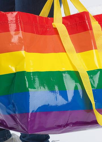 Torba Ikea LGBT+ z okazji Międzynarodowego Dnia Przeciw Homofobii - Noizz