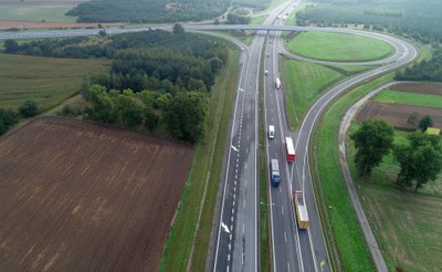 UOKiK wszczął postępowanie wyjaśniające ws. podwyżek opłat na A4